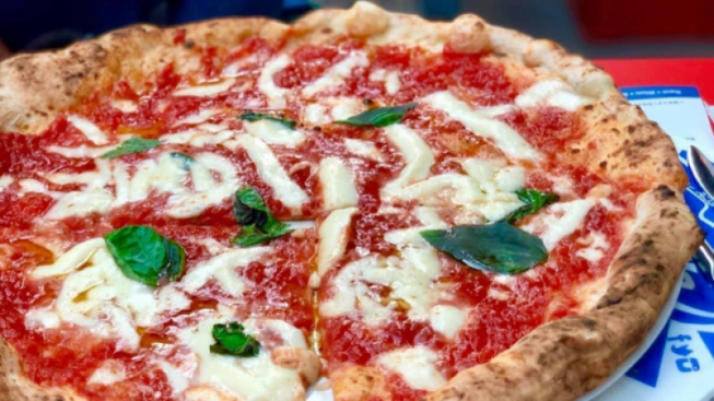 facebook.com/PizzeriaGinoSorbillo