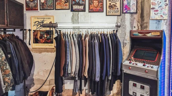 facebook.com/eastmarketshop