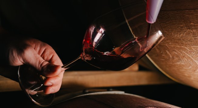 © facebook.com/BestWineStars