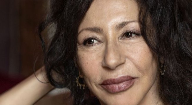 Yasmina Reza © Carole Bellaiche / Charlette Studio