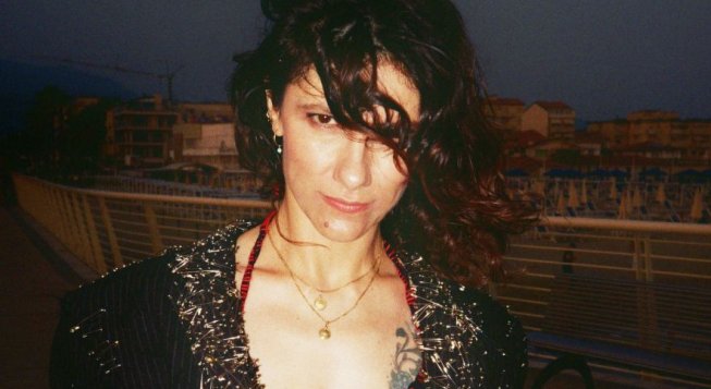 © facebook.com/elisaweb