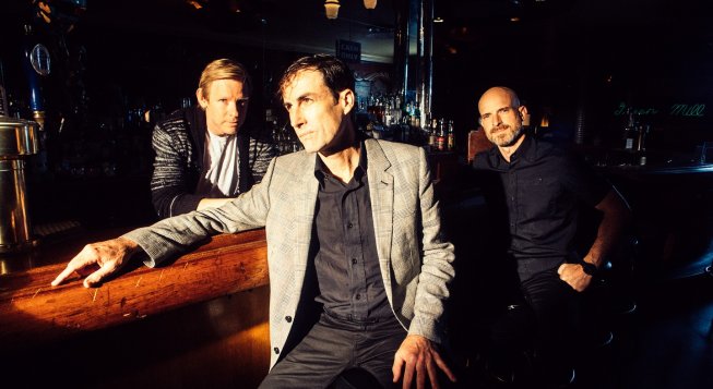 © facebook.com/AndrewBirdMusic