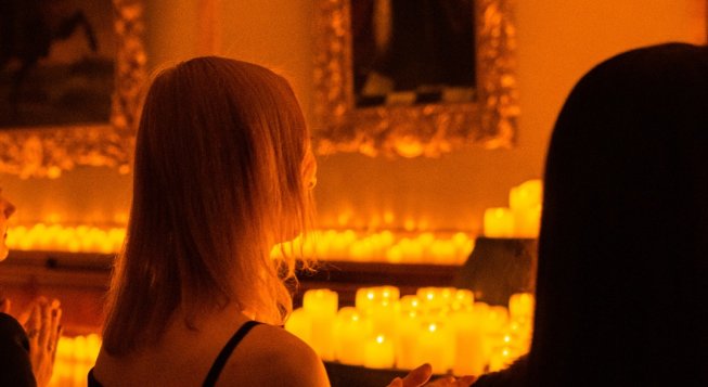 © facebook.com/concertsbycandlelight/photos