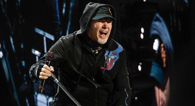 ©facebook.com/vascorossi