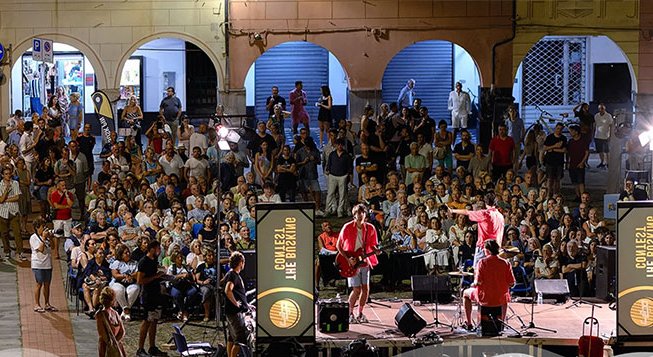 thebuskingcontest.it