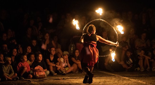 Le danze col fuoco della compagnia Calide a Lunathica a Fiano e Villanova