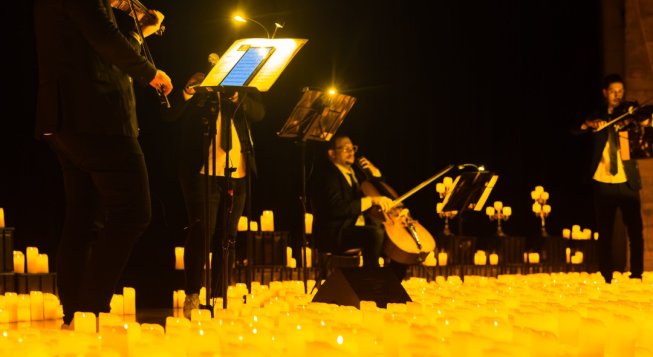 © facebook.com/concertsbycandlelight/photos