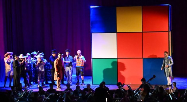 © facebook.com/teatrogiornidispari