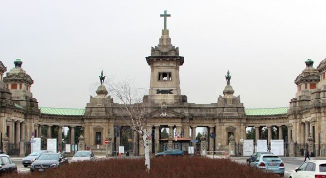 Cimitero Maggiore di Milano © Wikimedia Commons / Sailko