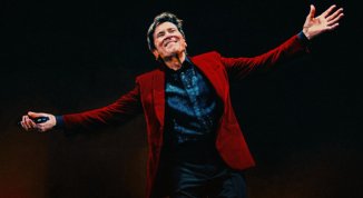 Gianni Morandi in concerto - C'era un ragazzo: Gianni Morandi Story