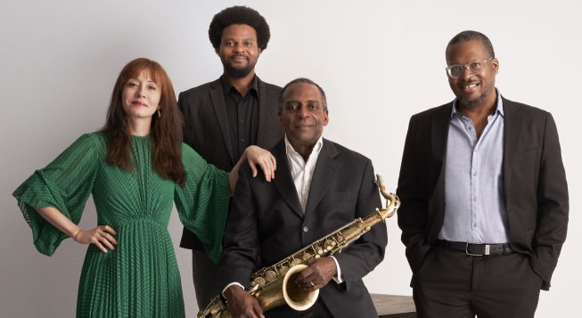 © Laurent Elie Badessi