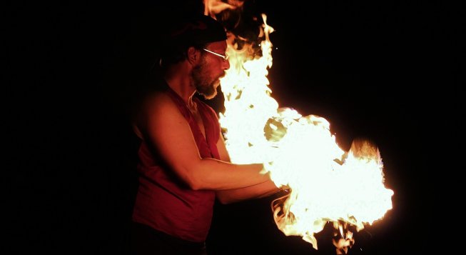 Spettacolo con il fuoco ©Counselling - Pixabay