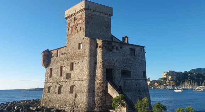 Castello sul mare di Rapallo