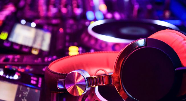 Dj-set © shutterstock