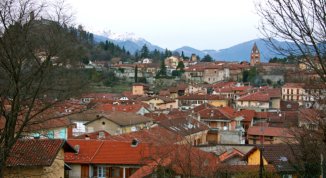 Piloni d’artista: ad Avigliana la camminata tra natura, arte e fede nella Dora Riparia