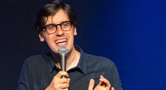 Fricassea, di e con Alessandro Ciacci