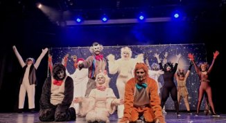 Gli Aristogatti, spettacolo per bambini della compagnia Cuori con le Ali