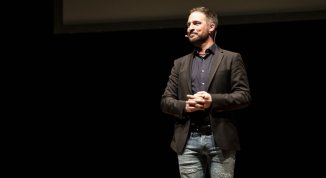 Fuori di tela, con Filippo Caccamo