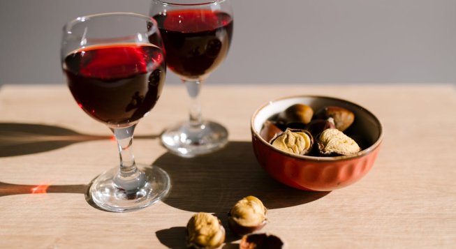Castagne e vino © Julia Volk / Pexels