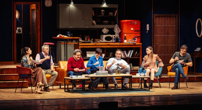 Perfetti sconosciuti © Massimiliano Donati (courtesy Teatro Duse Bologna)