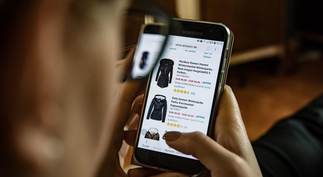 Online shopping © HutchRock - Pixabay