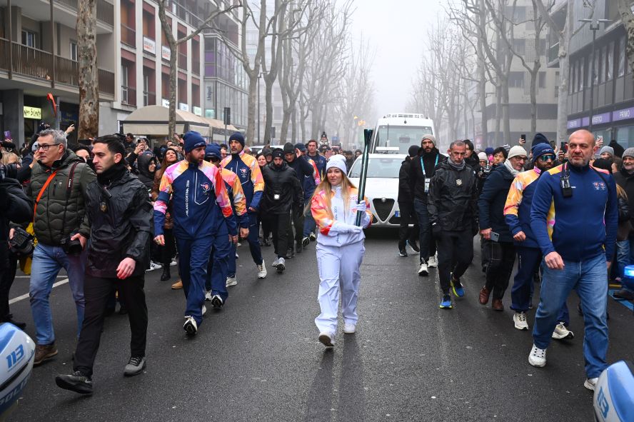 Fiamma Olimpica a Milano: giorno 1
