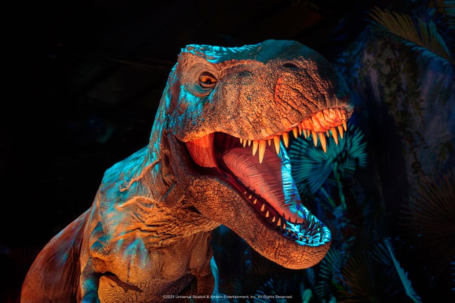 Jurassic World: The Experience