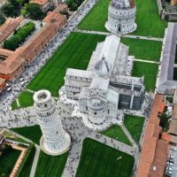 Tour esclusivo a Pisa: accesso riservato ai monumenti di Piazza dei Miracoli
