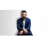 Mariano Bruno al Trianon Viviani: improvvisazione e risate senza copione