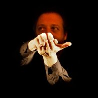 Home Sweet Home, spettacolo per bambini di e con Roberto Capaldo