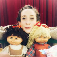 Spettacolo a Bergamo: 'La Bambola Bionda e la Bambola Bruna' celebra la diversità