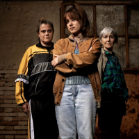 'Misurare il Salto delle Rane': al Vascello di Roma una pièce sulle relazioni umane