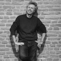 Paolo Colombo in Il filo e la spada: per una storia dell’Assemblea Costituente al femminile