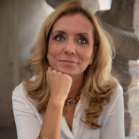 Attenti al fuoco: Prometeo, l’hybris e la tecnologia, di e con Cristina Dell'Acqua - Che mito sei?