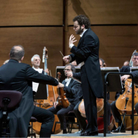 Orchestra Sinfonica di Milano in concerto, dirige Emmanuel Tjeknavorian