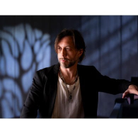 SKYLIGHT - VIAGGIO DI UNA VITA AL PIANOFORTE