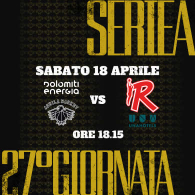 Dolomiti Energia Trentino - Unahotels Reggio Emilia, partita di basket