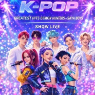 K-pop Great Hit Demon Hunters e Saya Boys show live