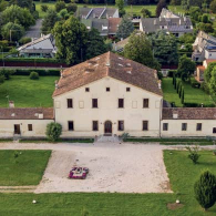 ANNI IN SPALLA