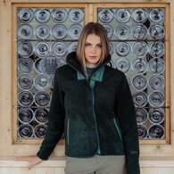 Tre donne alte
