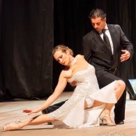 Natural Tango in scena a Piazza San Matteo, Genova