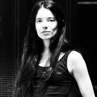 Seg_men_tar_si, di Chiara Arrigoni: reading performativo con la regia di Ivonne Capece