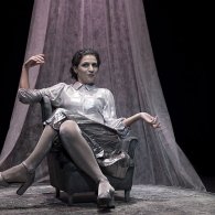 Lady Grey (con le luci sempre più fioche), spettacolo con Alice Giroldini