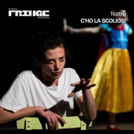 C'HO LA SCOLIOSI ODE ALL'IMPOSSIBILITÀ (FISICA, GIURO!) DI TENERE LA SCHIENA BEN DRITTA, Vascello Lab | Fringe Festival