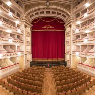 Così fan tutte di Mozart al Teatro Sociale di Camogli