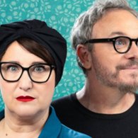 Totalmente incompatibili al Teatro Sanzio di Urbino