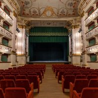 Contrazioni pericolose al Teatro Sanzio di Urbino
