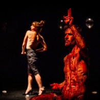 La poésie de la résistance, spettacolo di Jan Fabre