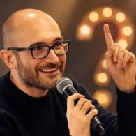 A DOMANDA RISPONDO: IL GAME SHOW INTERATTIVO