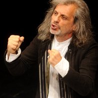 Alessandro Bergonzoni - Arrivano i Dunque al Teatro Ristori di Verona